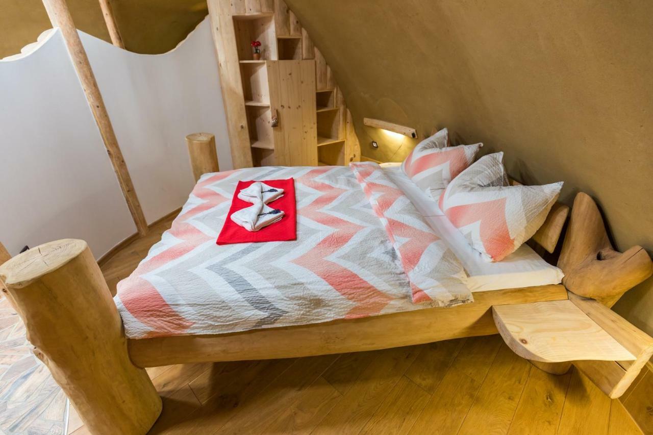 Apartma Zemljanka Лютомер Екстер'єр фото
